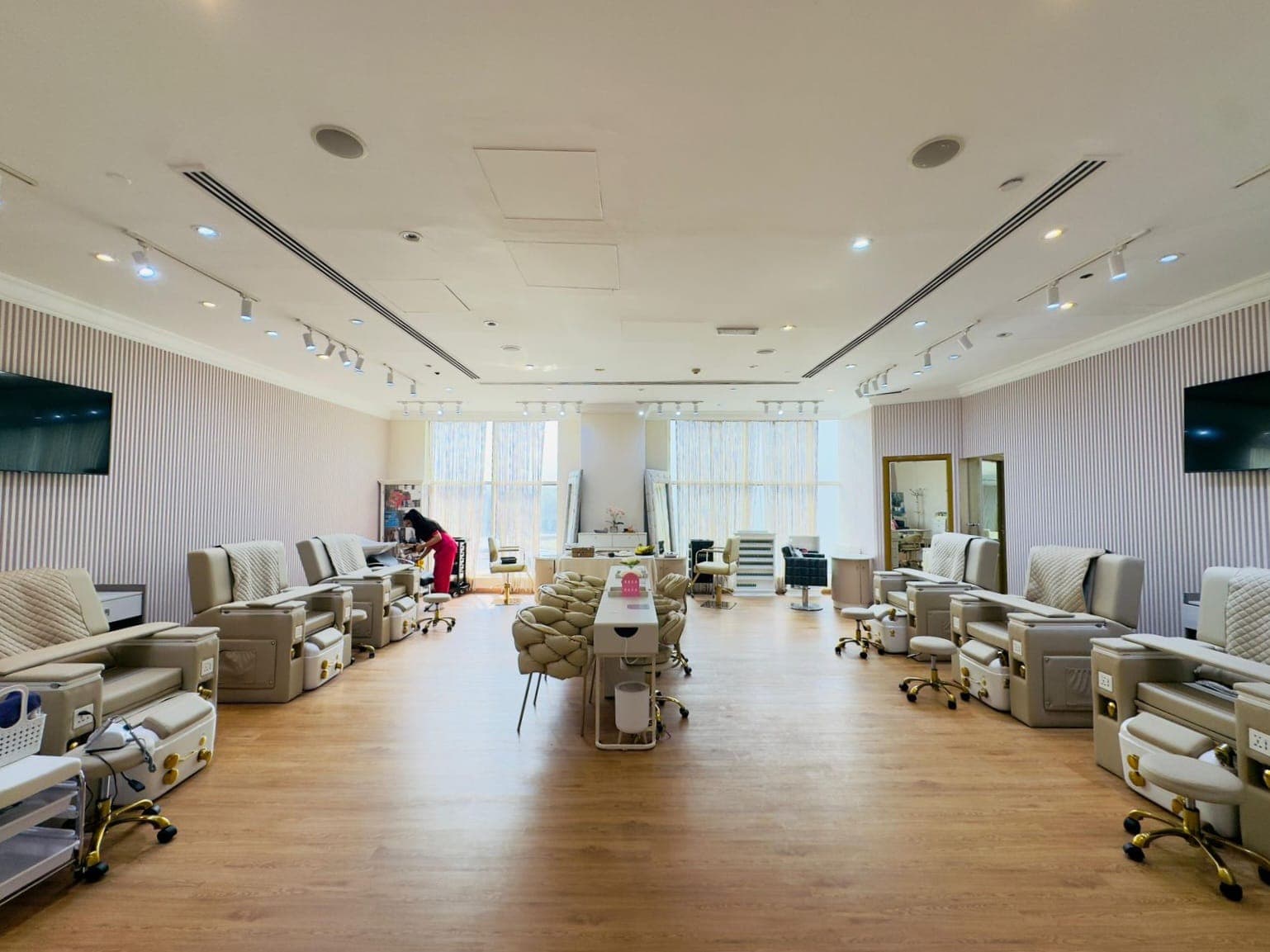 Group bookings and celebrations at Nail Moda